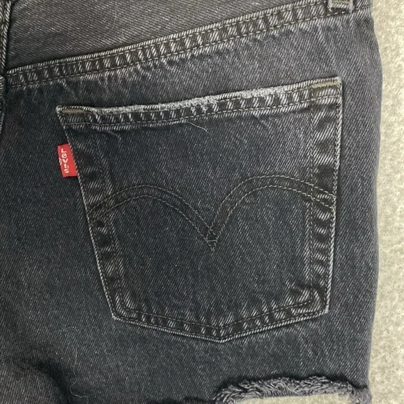 Levi's 501 Distressed Black Denim Shorts 26 1.5" inseam coastal cowgirl edgy - Picture 6 of 11